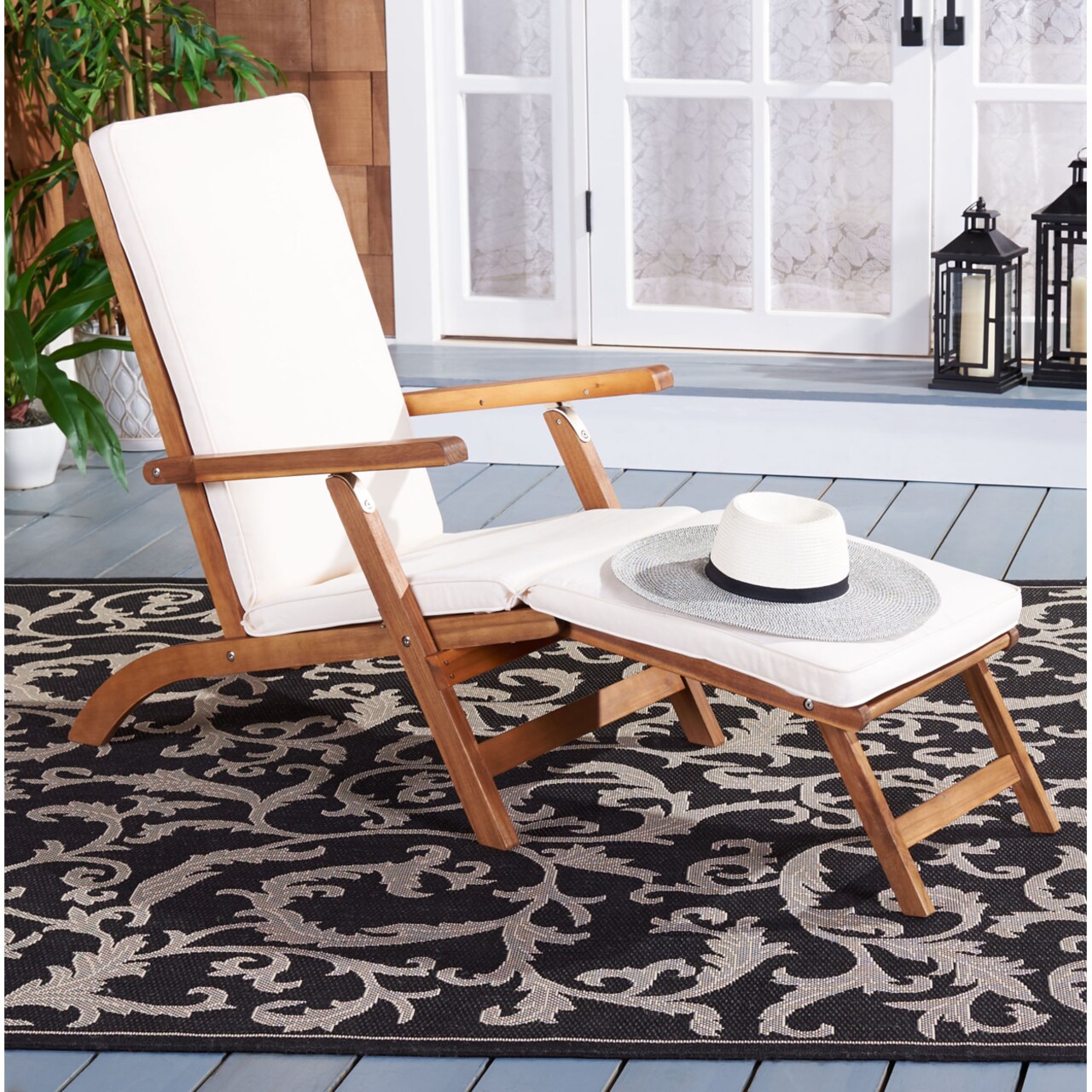 Safavieh Outdoor Collection Palmdale Lounge Chair Natural/Beige